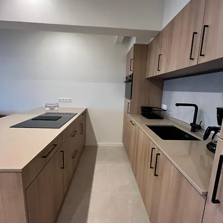 Bel Air - Luxury On The Seafront Of T7